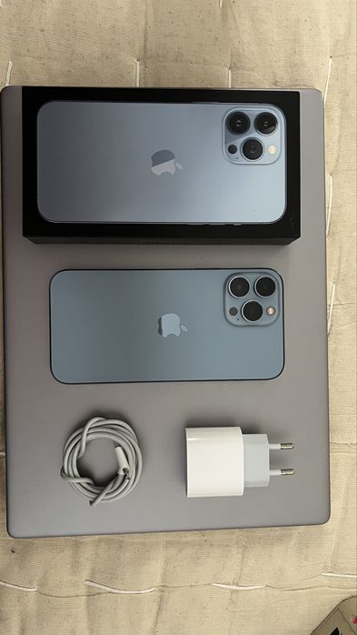 iPhone 13 PRO MAX.