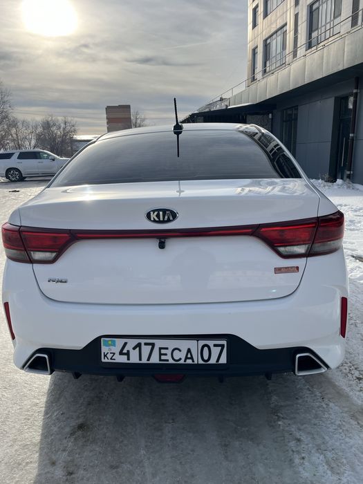 Продам кио рио 2021