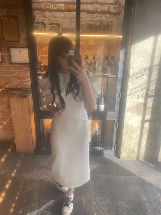 Платье белое женское