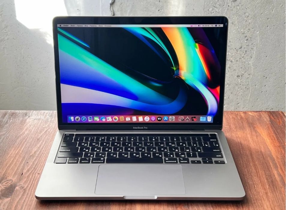 Продам Apple MacBook Air 13 2020