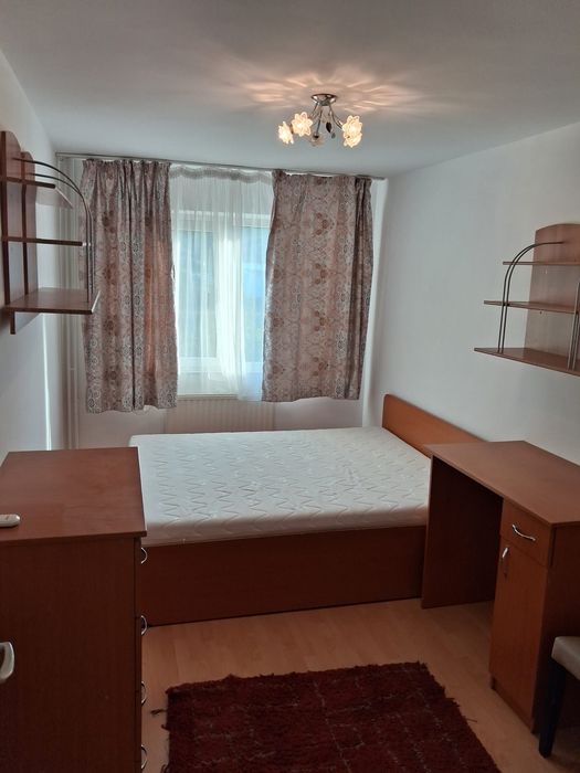 Inchiriez apartament 3 camere Iaşi
