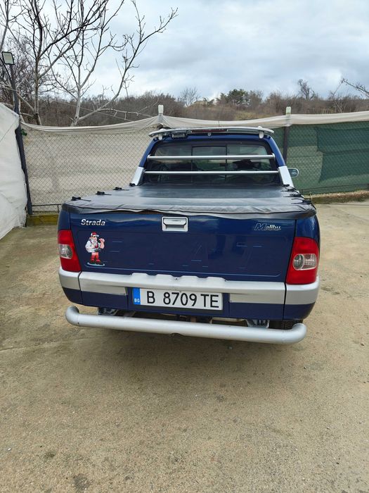 Продавам Фиат страда