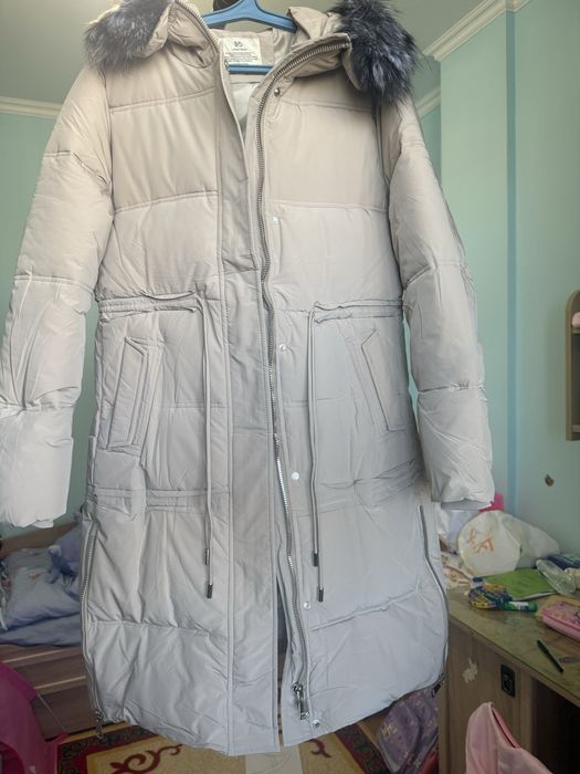 Продам зимний пуховик