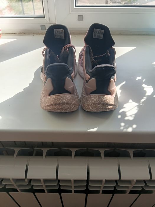 Adidas Кроссовки
