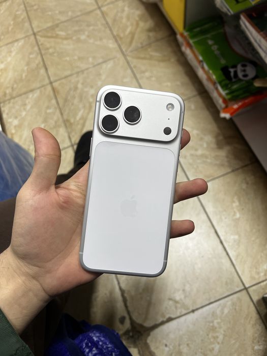 Iphone 17 pro max 256 gb +pitaka orginal