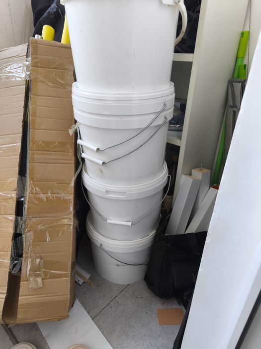 Продам ведра /тары