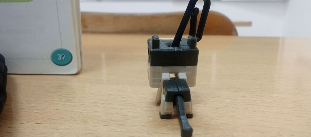Брелок для рюкзака