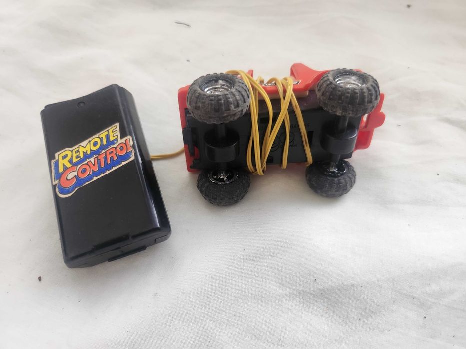 играчки от соца, локомотив на батерии, метални, пластмаса