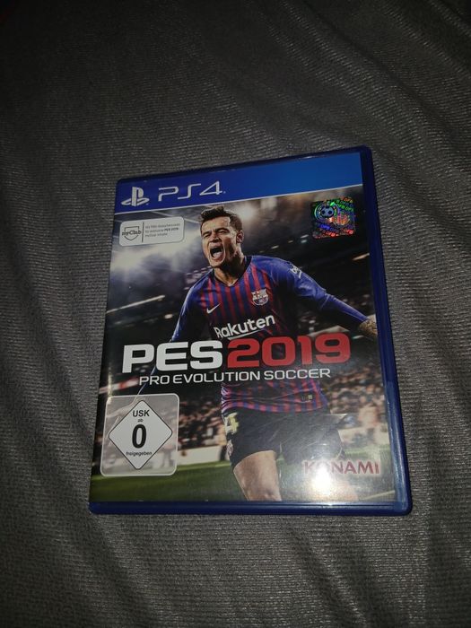 играта се казва  pes2019