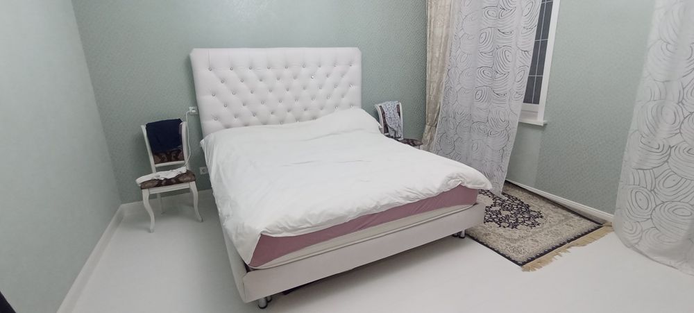 Продам спальную кровать