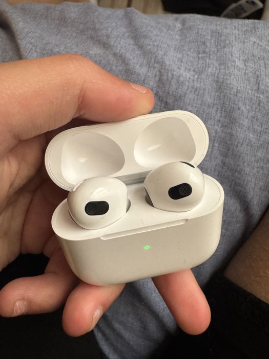 Airpods apple rd3