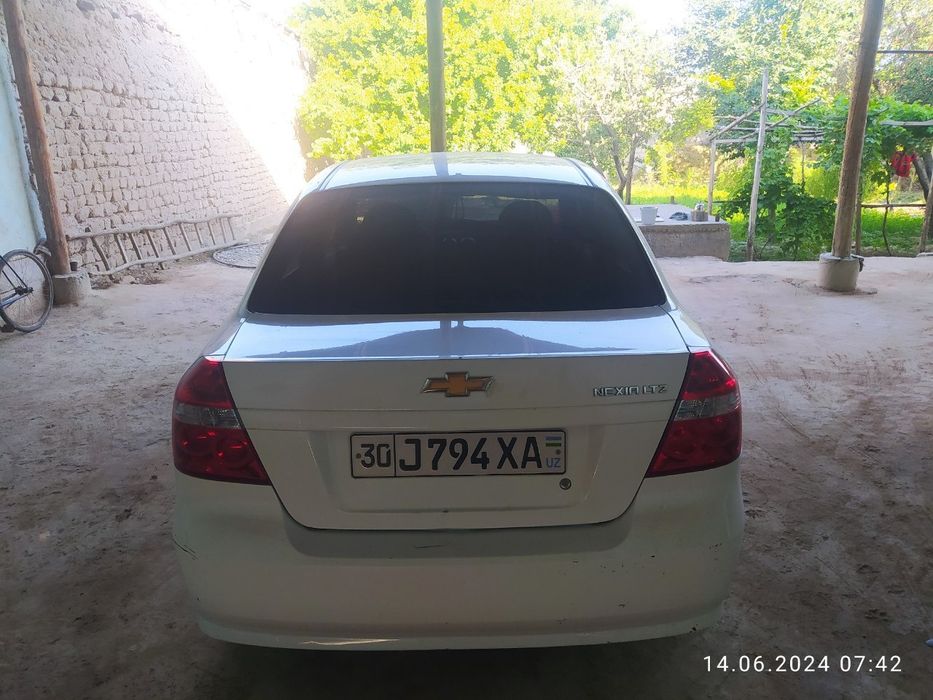 Nexia 3 avtomobili yili 2020 62min yurgan rangi oq