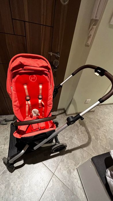 Cybex Eezy twist +2