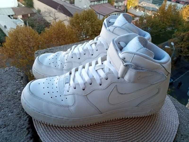 Nike Air Force 1 Mid '07, mar. 46,UK 11 (30 cm) made Vietnam.