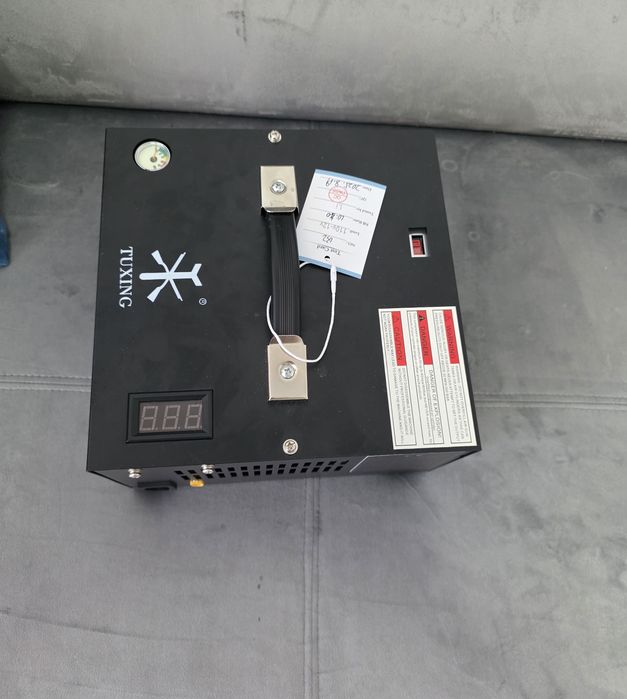 Vand set scufundari  smaco s300 plus 0.5 lnegru cu compresor si ochelari