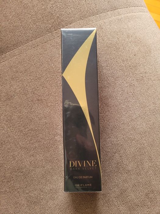 Divine Dark Velvet Oriflame
