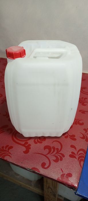 Канистра пластиковая 20 литр
