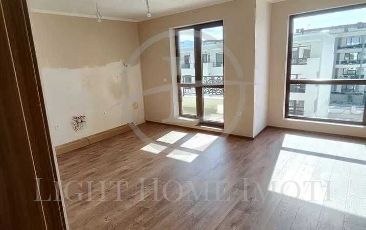 Продава се Двустаен апартамент в Пловдив, Христо Смирненски - 75 кв.м за 1667 €/кв.м - Снимка #1