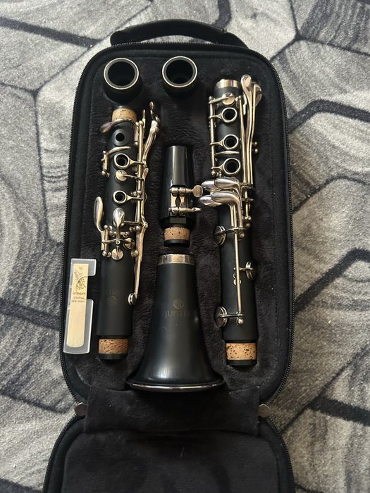 Clarinet Jupiter JCL750SQ