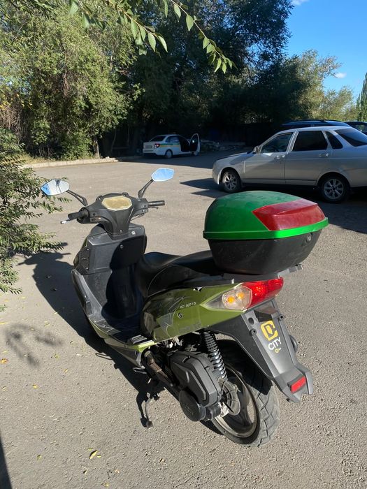 Продам скутер 150 кубовый