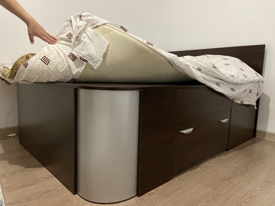 Кровать двух спальная 40000