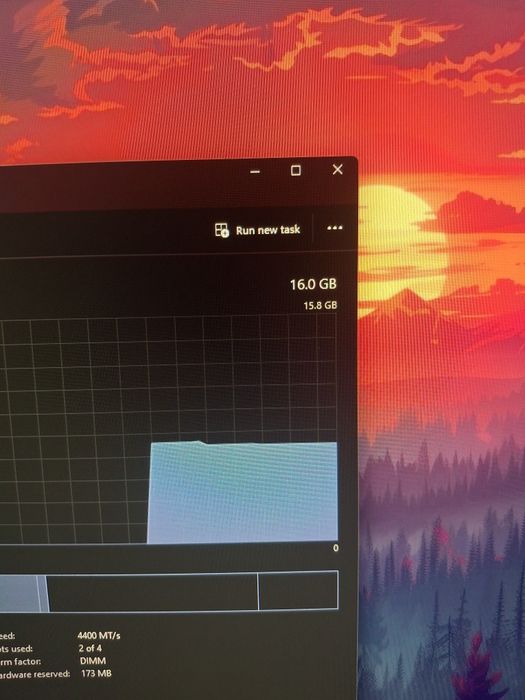 Pc gaming rtx 4060 în stare perfectă