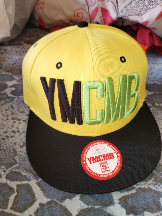 Шапки различни 15  леба.За 8 бр безплатна доставка плус подарак