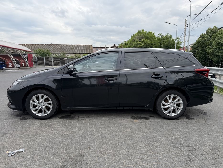Toyota Auris Sport Station