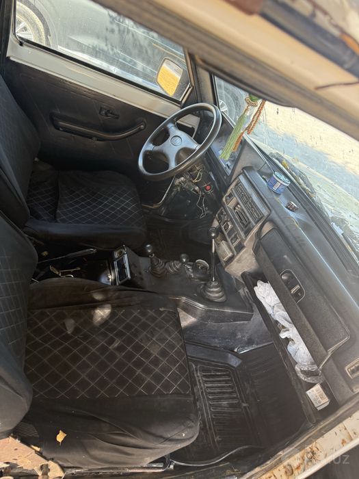 Niva 4x4  2010 yil