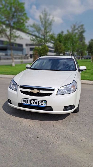 Chevrolet Epica, год: 2010, цвет: Жемчуг