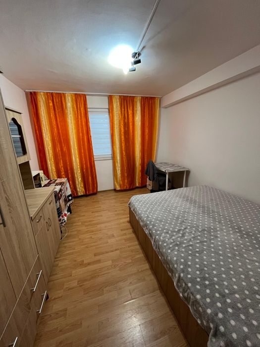 Inchiriez  garsoniera zona Dedeman