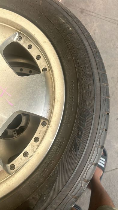 Продам универсальные диски комплект