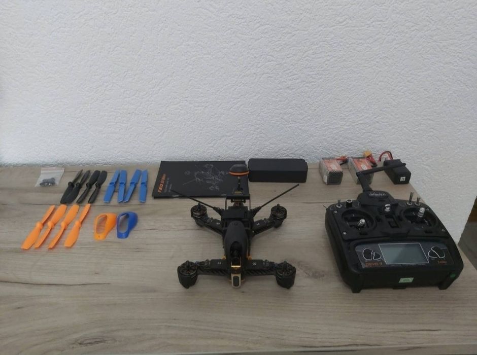 De vanzarw drona F210