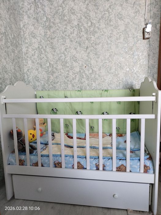 Детская кровать.