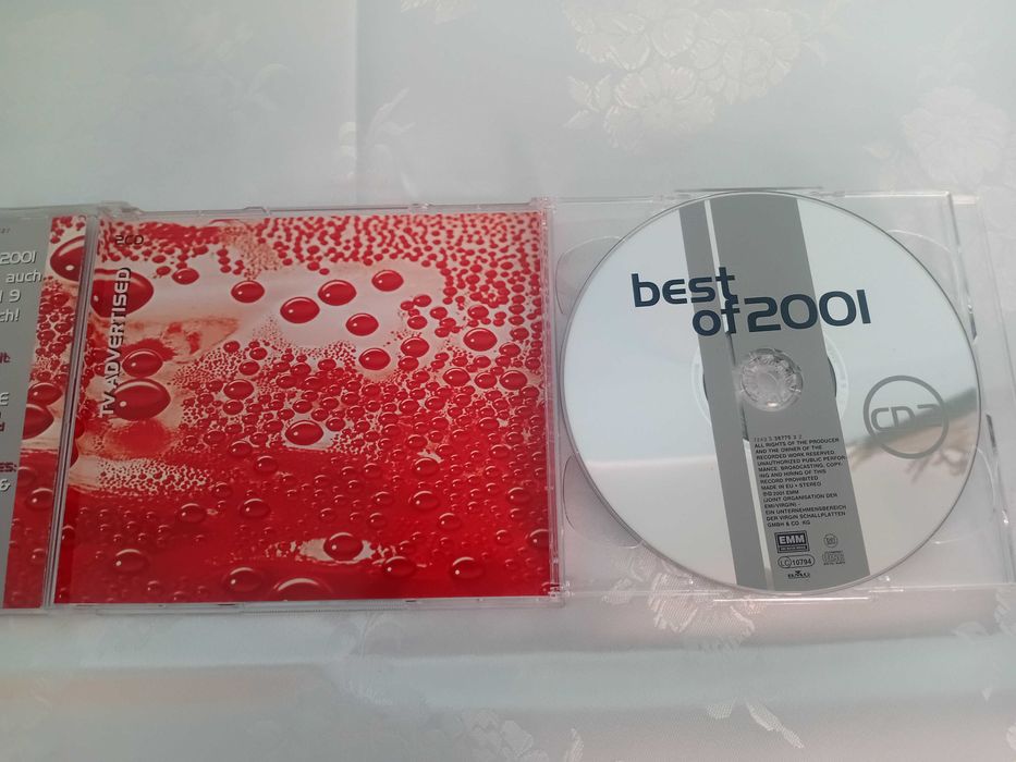 CD muzica selectii Best 2001 ( 2 CD )