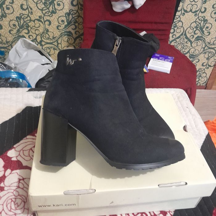 6000 тенге, Продам ботильоны , одевала пару раз