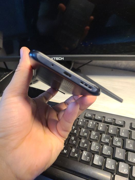 Redmi 9C 4/64GB sotiladi