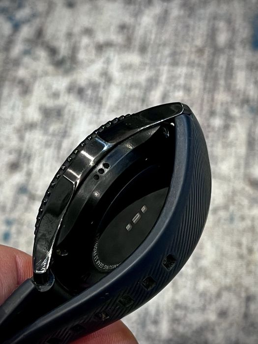 Смарт часы Samsung gear s3 Frontier