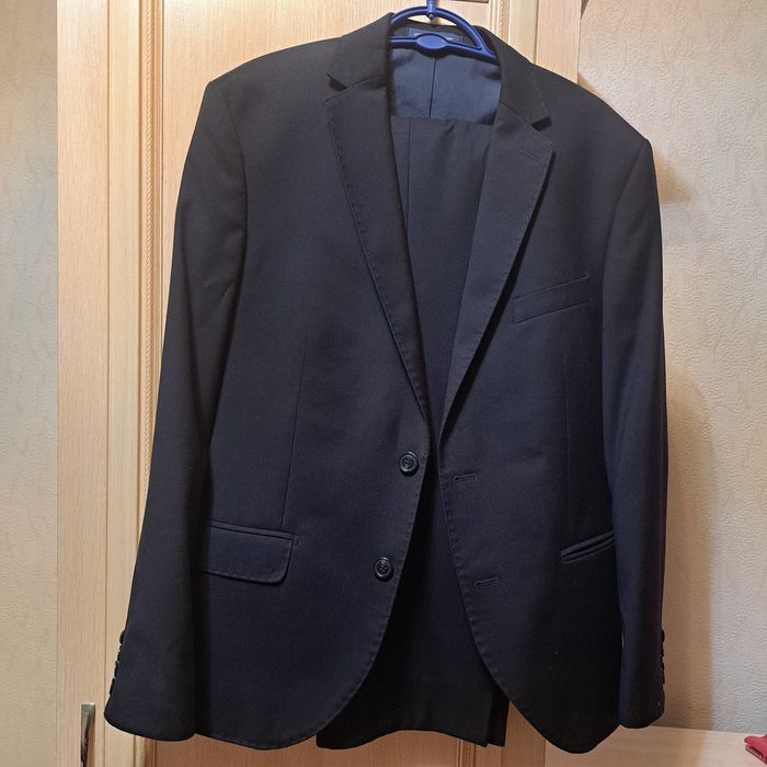 Продам костюм с брюками темно синий