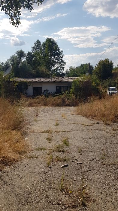 Продава се Промишлена сграда в Дупница - 900 кв.м за 95 €/кв.м - Снимка #4