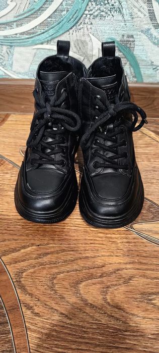 Зимние ботинки Strobbs women