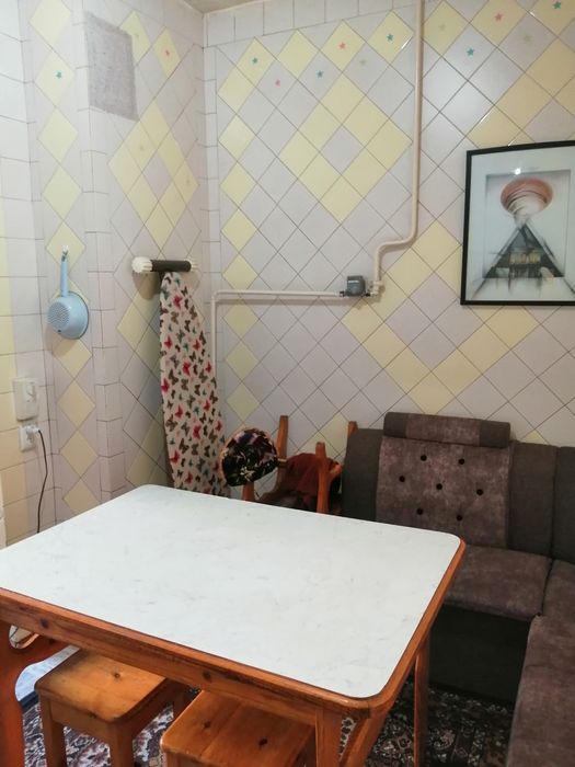 Юнусабад 18 квартал. Сдам в аренду 2-х комнатную квартиру на 1 этаже.