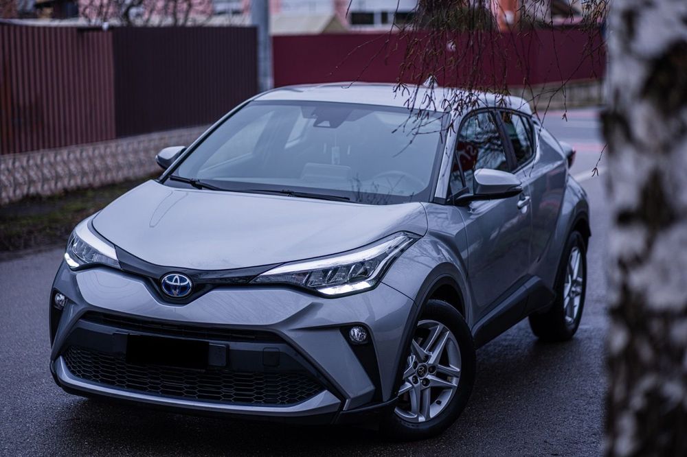 Toyota C-HR Toyota C-HR Hibrida + garanție