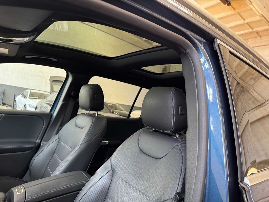 Mercedes EQB 300 4matic avariat