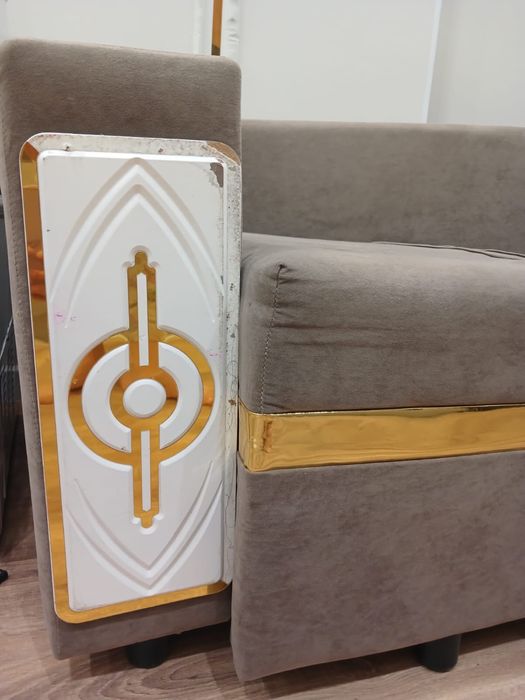 Қолданылған диван сатамын/ Продаю Б/У диван раскладной