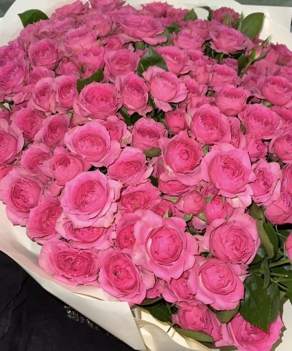 Букет цветов спрей розы