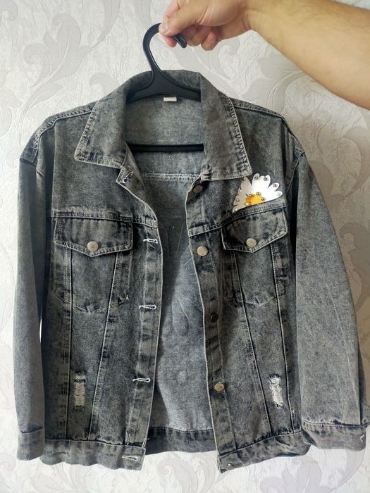 Джинсовки в почти новом состоянии