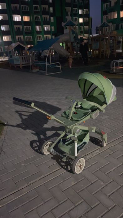 коляска прогулочная