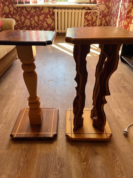 Подставки для цветов, столик