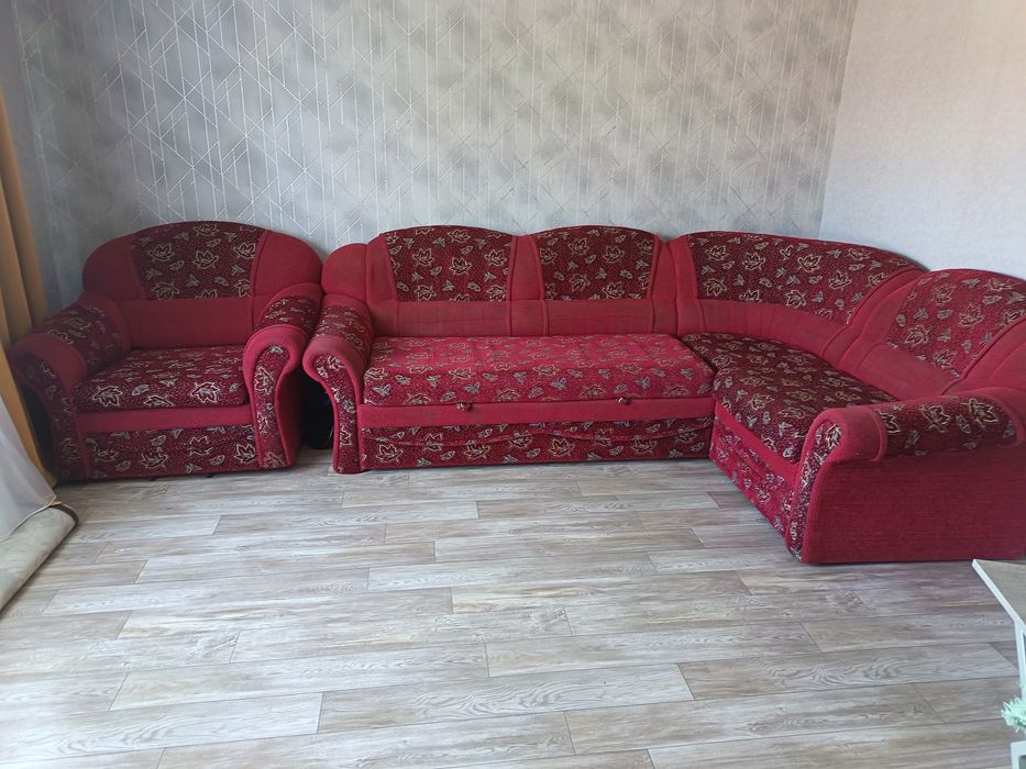 Диван угловой +кресло кровать